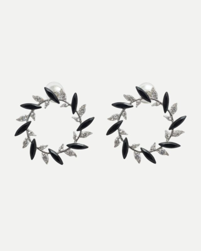 Round circle black/white pearl earing