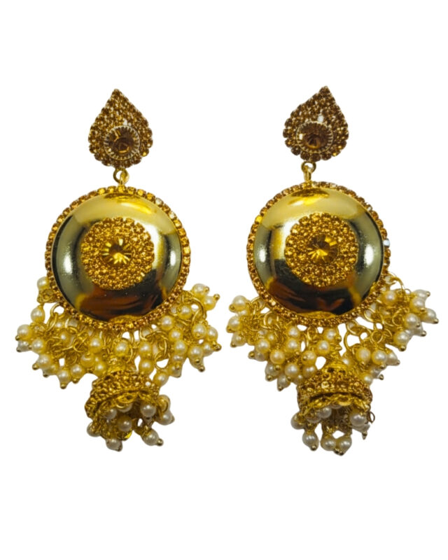 Pearl drop sunlit earrings with a radiant pearl design