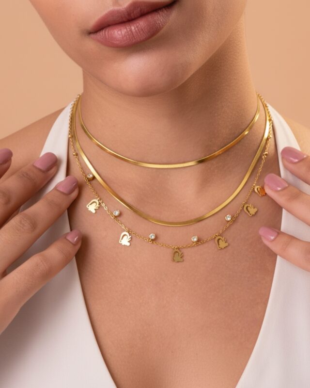 Double layer heart gold pendant