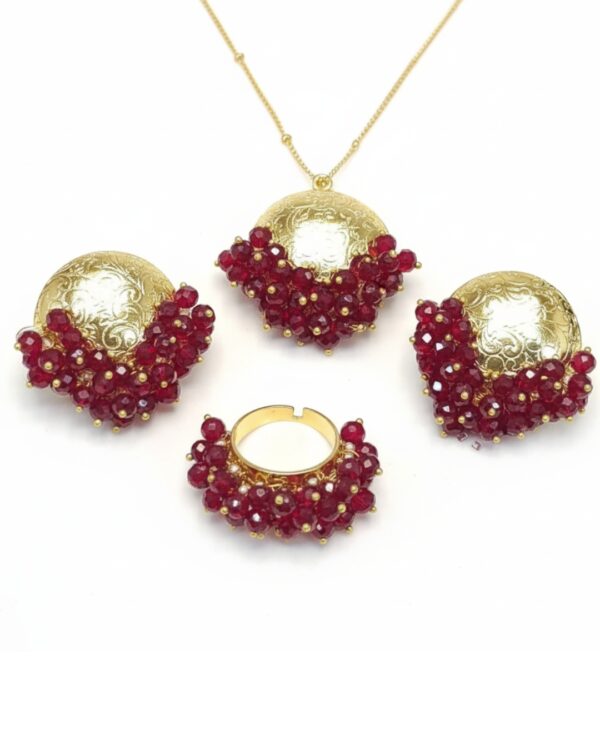 Gold Moti Gajra jewelry set